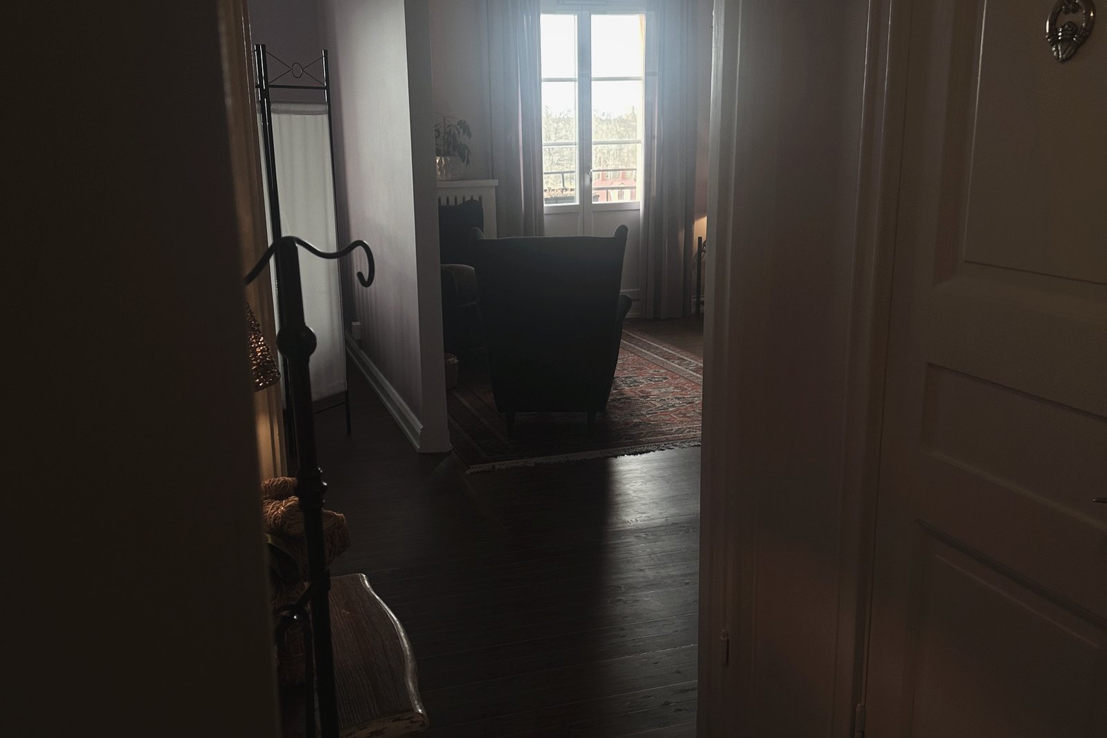Passagen in mot rummet — Lorensbergsgatan 5